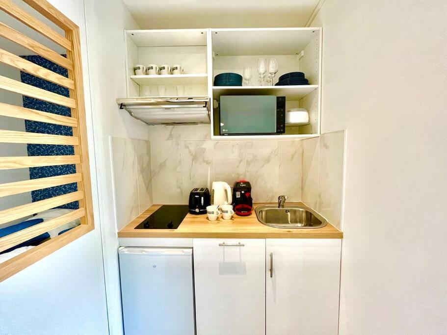 Splendide Cocon Sauna & Balneo Ρενς Εξωτερικό φωτογραφία